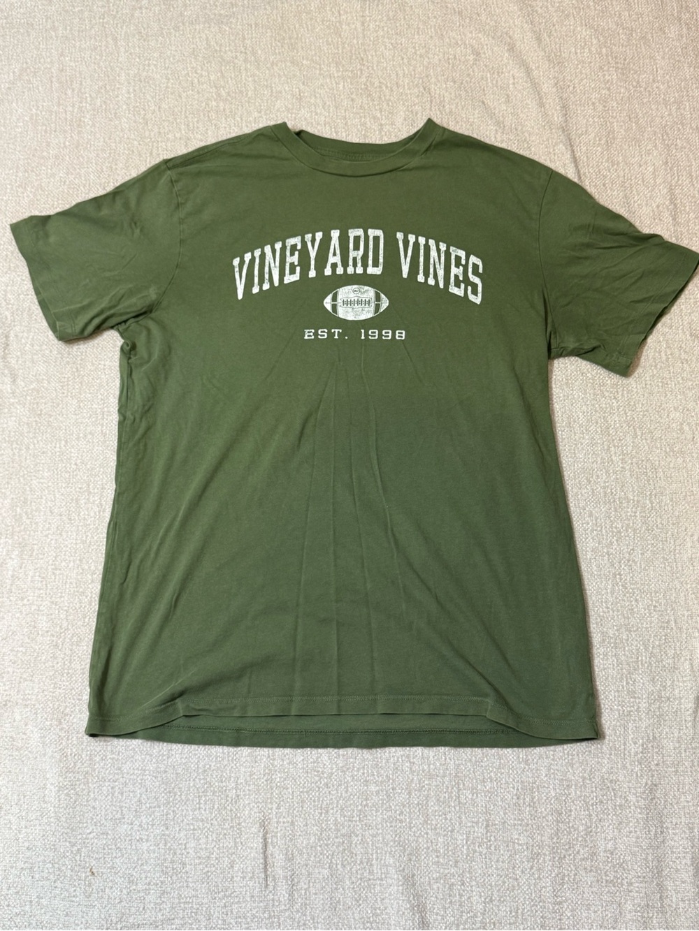 Vineyard Vines Football T Shirt Mens M Green Preppy Collegiate Heritage Tee